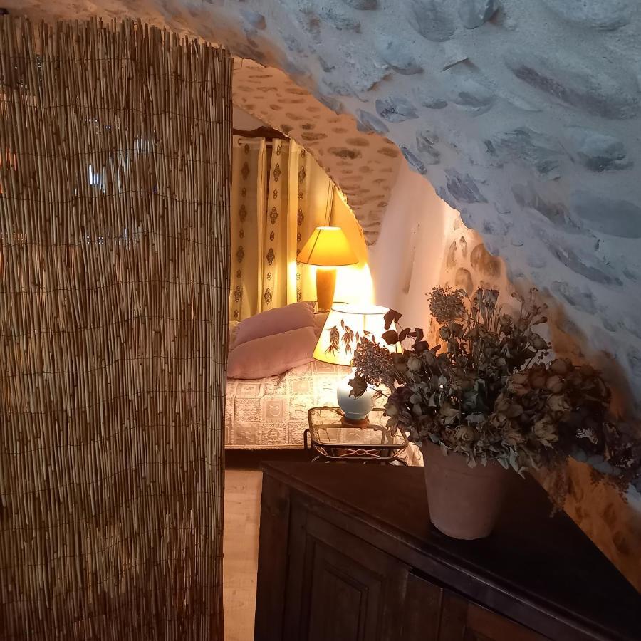 Chambres D'Hote Les Jardins De Prasserat Vallon-Pont-d'Arc Bagian luar foto