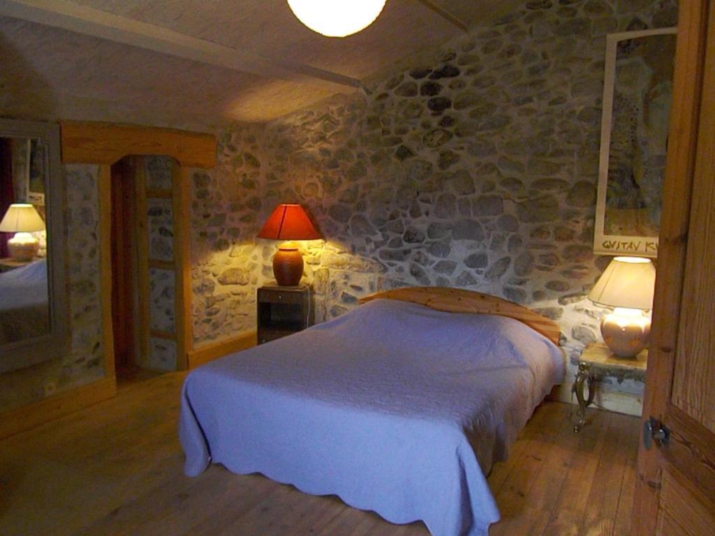 Chambres D'Hote Les Jardins De Prasserat Vallon-Pont-d'Arc Ruang foto